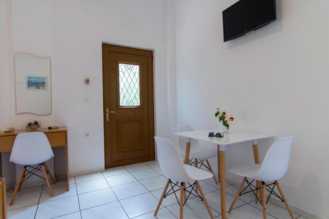 Natsios Apartments Vlachopoulátika Kültér fotó